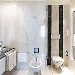 Royal Garden Milano Hotel