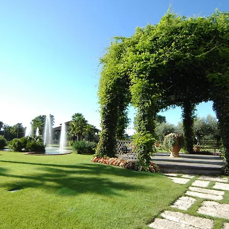 Hotell Royal Garden Milano 4*