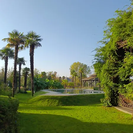 Royal Garden Milano Hotell 4*