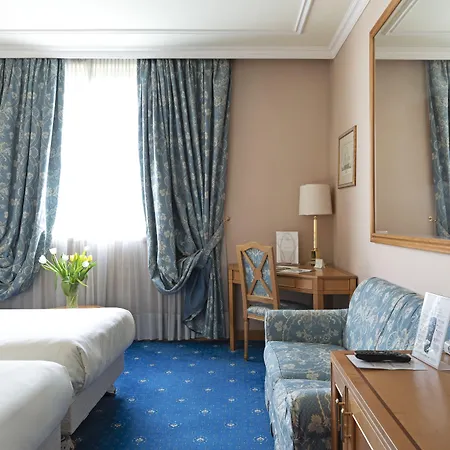 Royal Garden Milano Hotel 4*