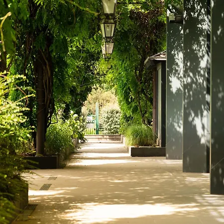 Royal Garden Milano アッサーゴ